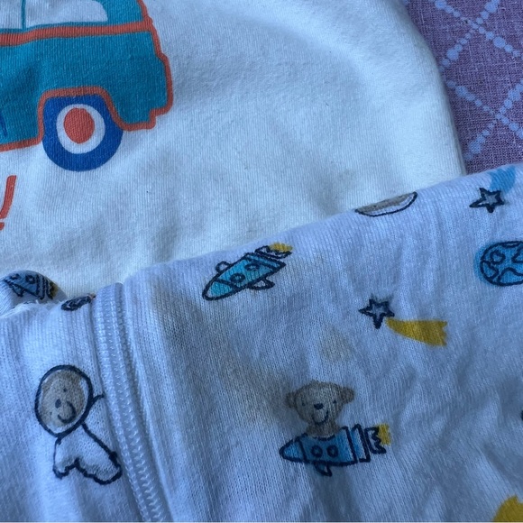 Baby onsie Lot 4 pieces : Box OW2: - Picture 8 of 9